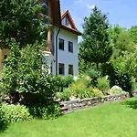 Naturferienwohnung Am Lautergarten * Hayingen