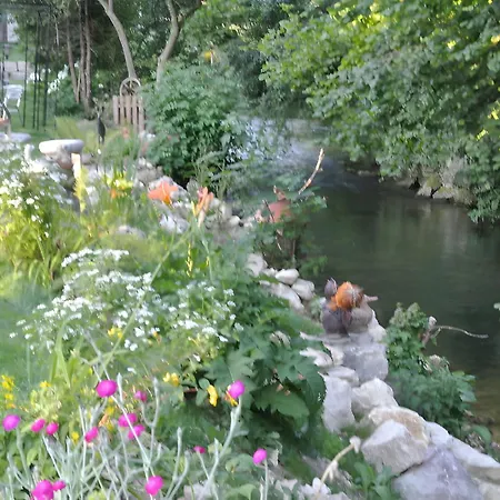 Διαμέρισμα Naturferienwohnung Am Lautergarten Hayingen