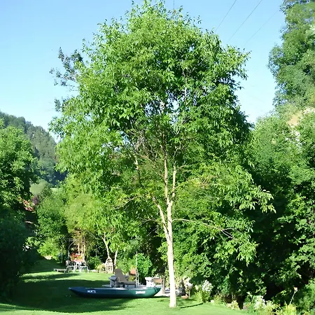 Naturferienwohnung Am Lautergarten Апартаменты Hayingen